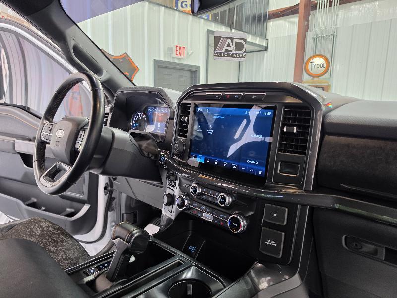 Ford F-150 4WD SuperCrew 145" Lariat 2022