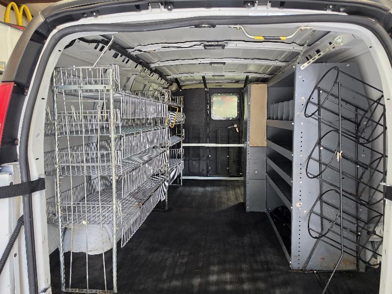Chevrolet Express Cargo Van RWD 1500 135" 2014