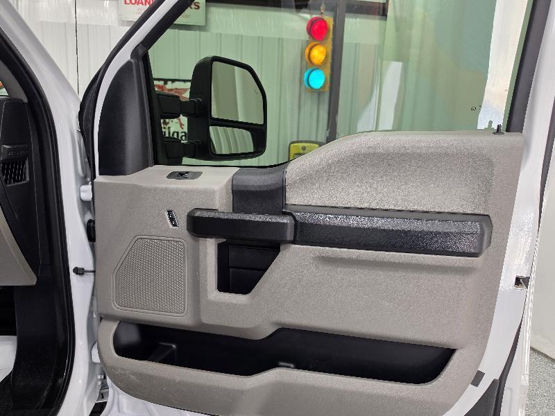 Ford Super Duty F-350 DRW 4WD SuperCab 158" XL 2020