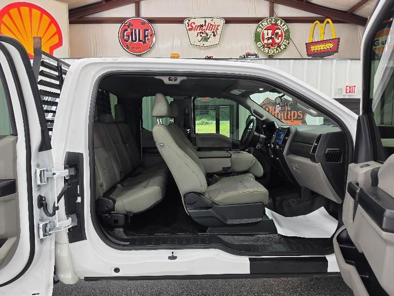 Ford Super Duty F-350 DRW 4WD SuperCab 158" XL 2020