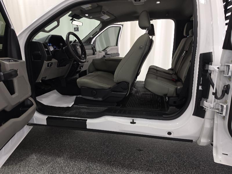 Ford Super Duty F-350 DRW 4WD SuperCab 158" XL 2020
