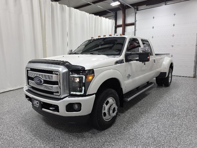 Ford Super Duty F-350 DRW 4WD Crew Cab 172" Platinum 2015