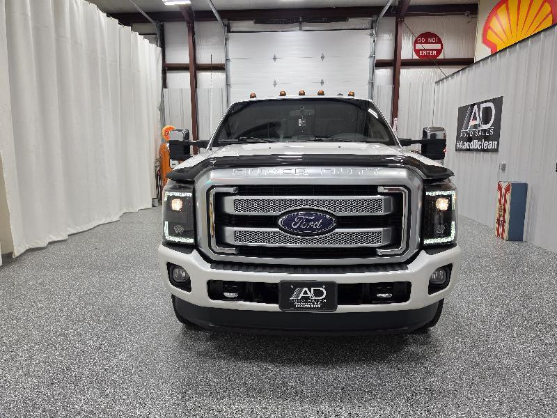Ford Super Duty F-350 DRW 4WD Crew Cab 172" Platinum 2015