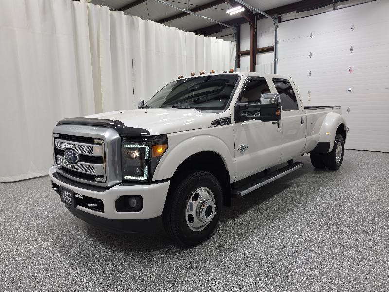 Ford Super Duty F-350 DRW 4WD Crew Cab 172" Platinum 2015