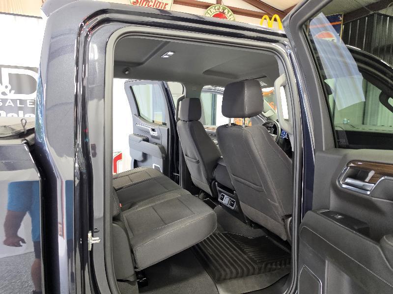Chevrolet Silverado 1500 4WD Crew Cab 147" LT w/2FL 2024