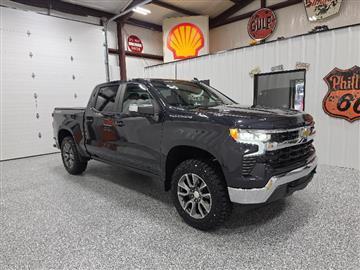 2024 Chevrolet Silverado 1500 4WD Crew Cab 147" LT w/2FL