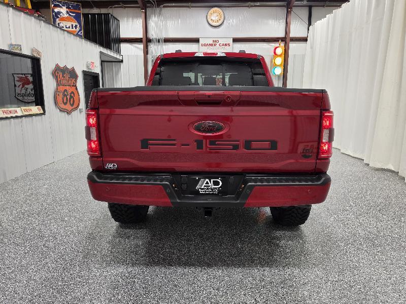 Ford F-150 4WD SuperCrew 145" XLT 2022