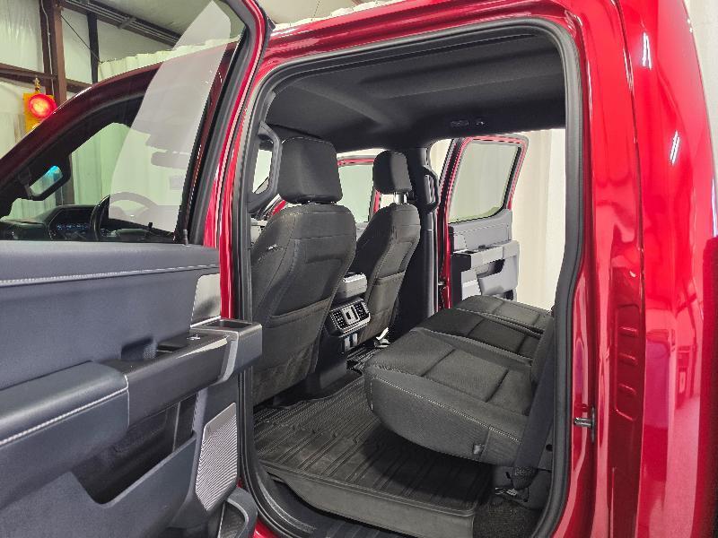 Ford F-150 4WD SuperCrew 145" XLT 2022