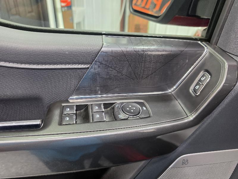 Ford F-150 4WD SuperCrew 145" XLT 2022