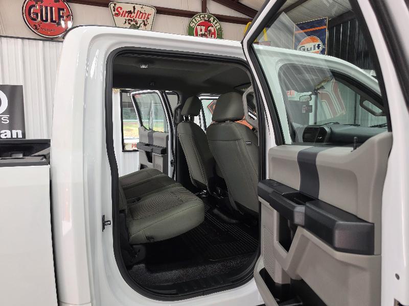 Ford Super Duty F-250 SRW XL 4WD Crew Cab 8' Box 2022