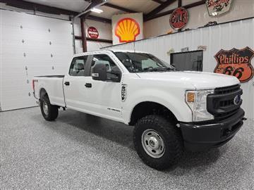 2022 Ford Super Duty F-250 SRW XL 4WD Crew Cab 8' Box