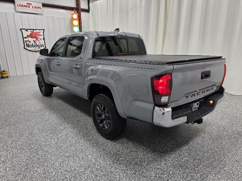 Toyota Tacoma 2WD TRD Off Road Double Cab 5' Bed V6 AT (Natl) 2021