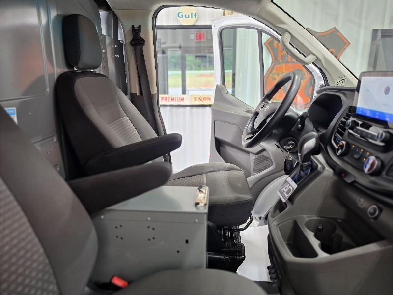 Ford Transit Cargo Van T-150 130" Low Rf 8670 GVWR RWD 2020
