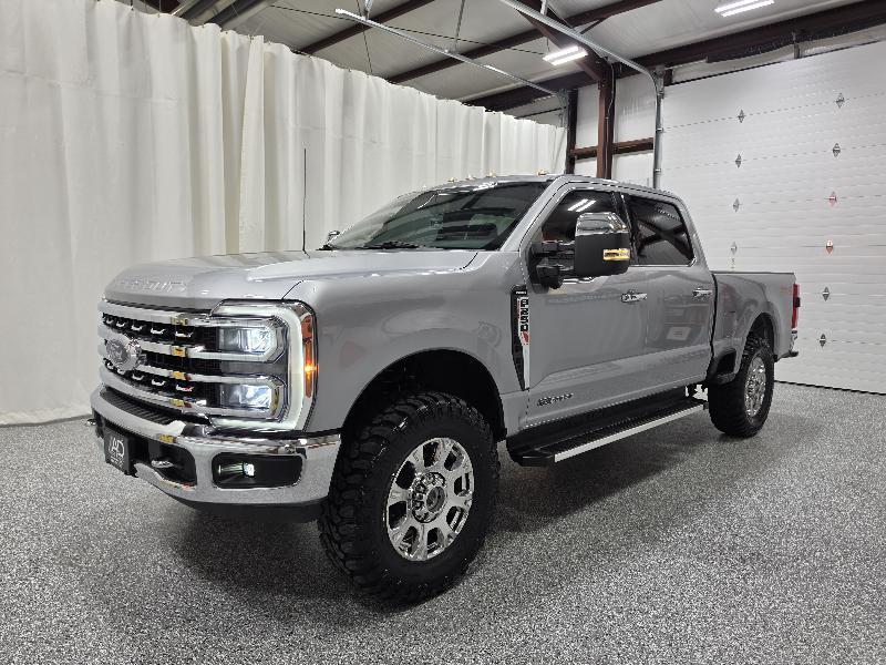 Ford Super Duty F-250 SRW King Ranch 4WD Crew Cab 8' Box 2023