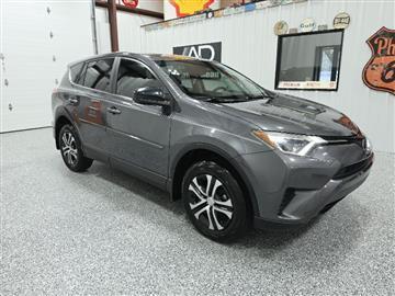 2018 Toyota RAV4 LE FWD (Natl)