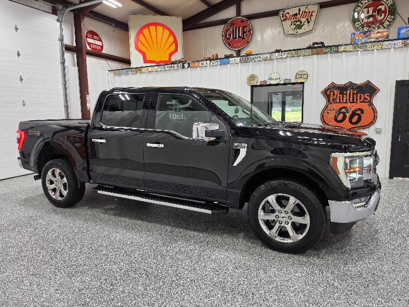 Ford F-150 4WD SuperCrew 150" Lariat 2021