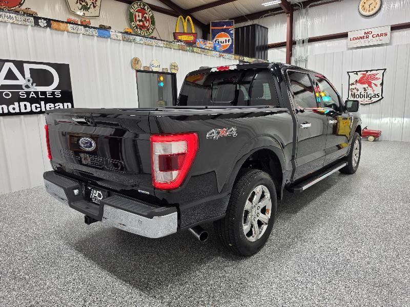 Ford F-150 4WD SuperCrew 150" Lariat 2021