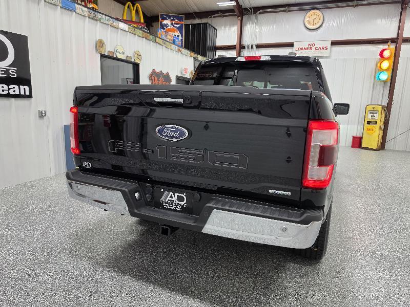 Ford F-150 4WD SuperCrew 150" Lariat 2021