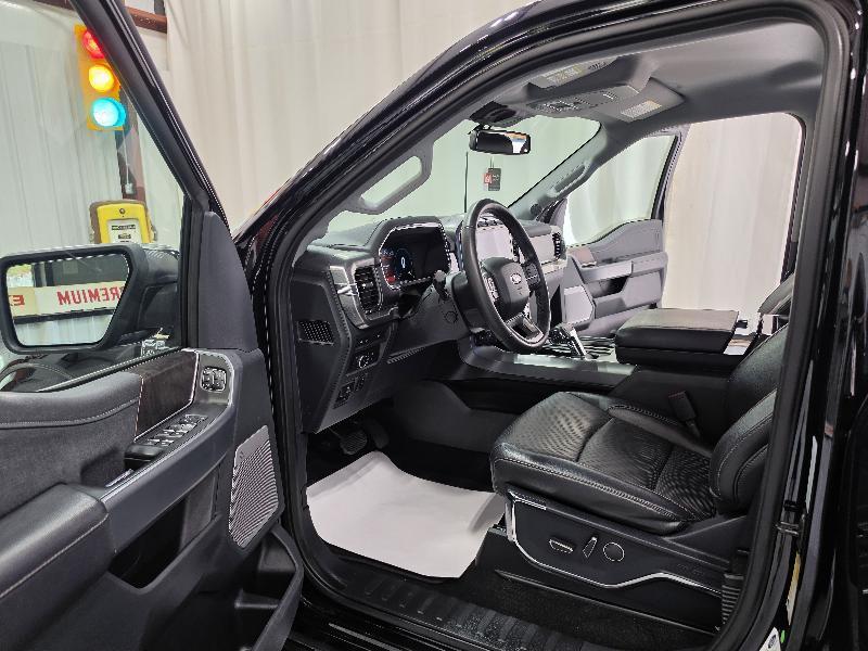 Ford F-150 4WD SuperCrew 150" Lariat 2021