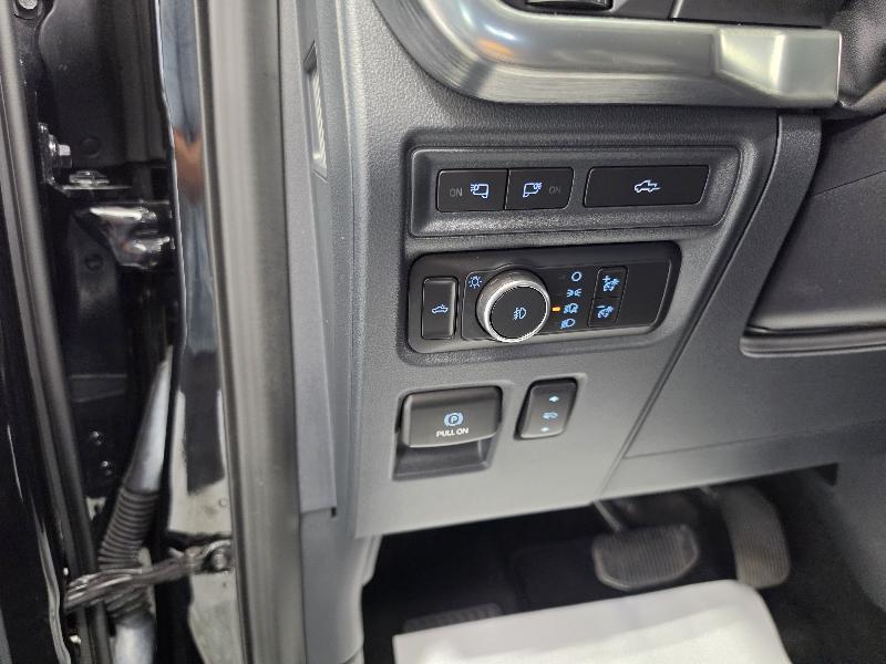Ford F-150 4WD SuperCrew 150" Lariat 2021