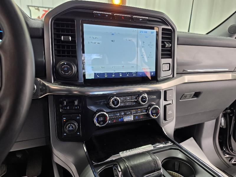 Ford F-150 4WD SuperCrew 150" Lariat 2021