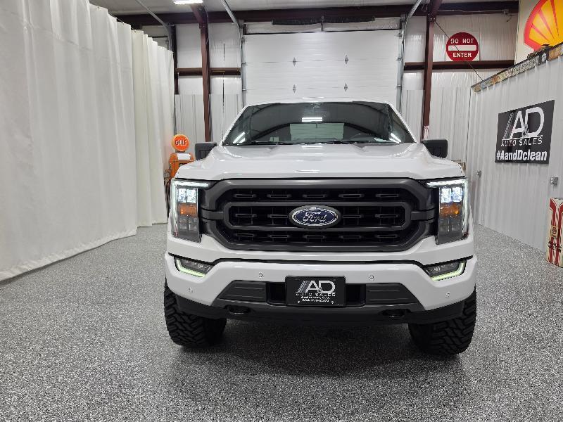 Ford F-150 4WD SuperCrew 145" XLT 2021