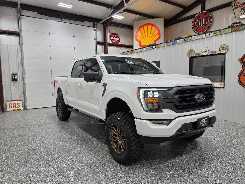 Ford F-150 4WD SuperCrew 145" XLT 2021