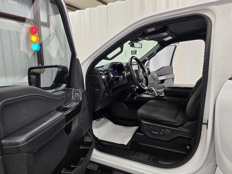 Ford F-150 4WD SuperCrew 145" XLT 2021