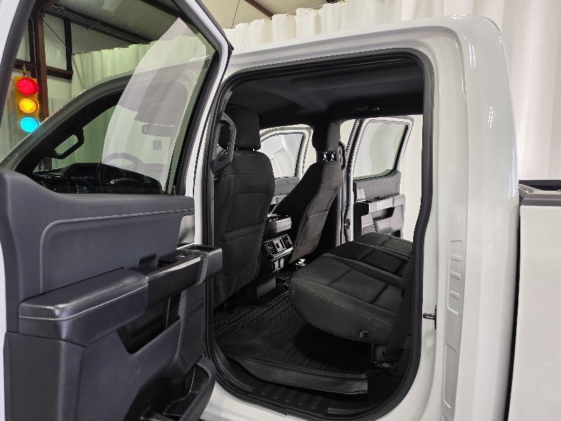 Ford F-150 4WD SuperCrew 145" XLT 2021