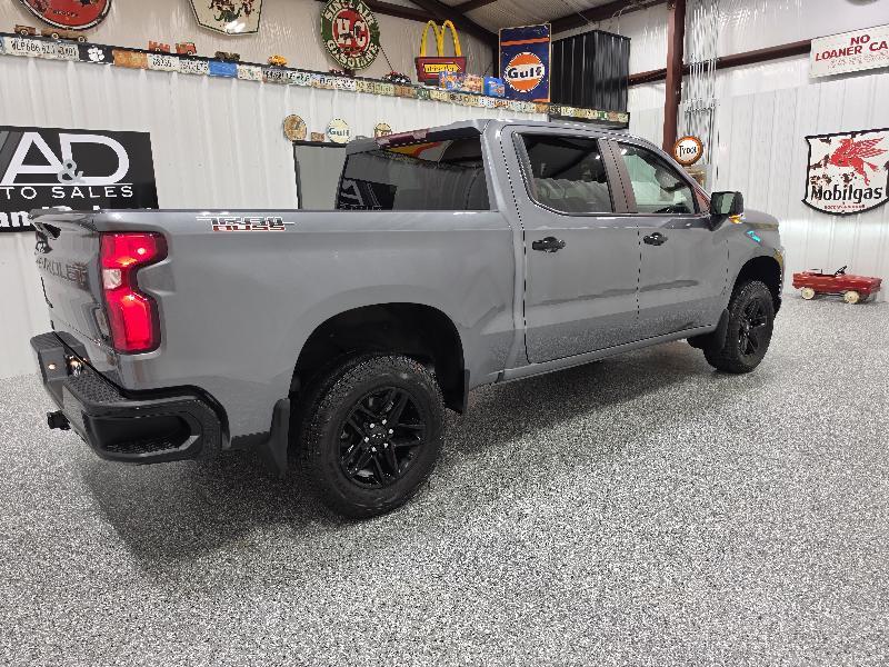 Chevrolet Silverado 1500 LTD 4WD Crew Cab 147" LT Trail Boss 2022