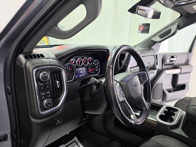Chevrolet Silverado 1500 LTD 4WD Crew Cab 147" LT Trail Boss 2022