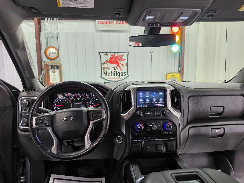 Chevrolet Silverado 1500 LTD 4WD Crew Cab 147" LT Trail Boss 2022