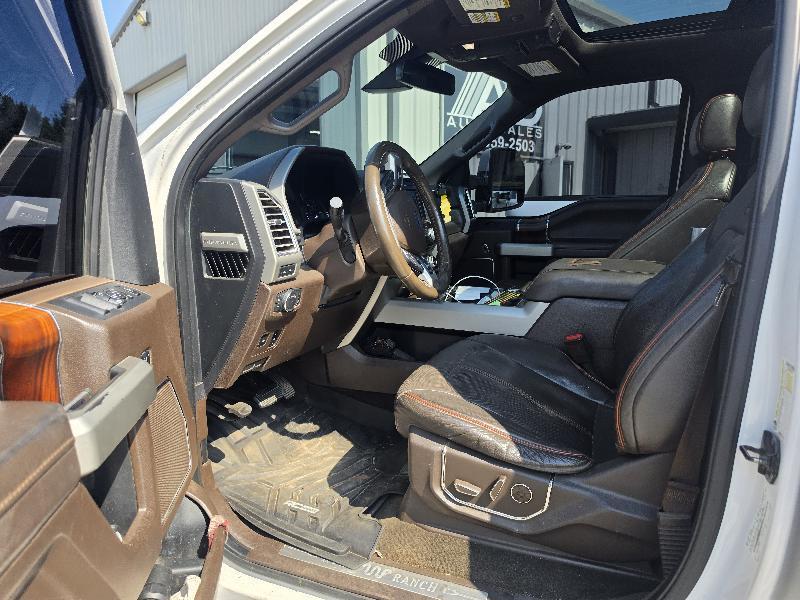 RAM 2500 Tradesman 4x4 Reg Cab 8' Box 2022