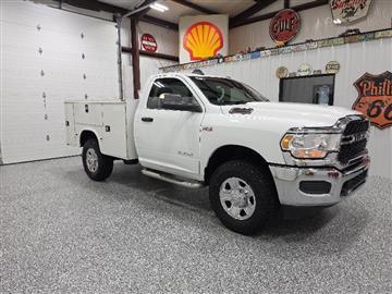 2022 RAM 2500 Tradesman 4x4 Reg Cab 8' Box