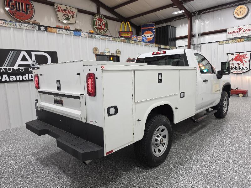 Chevrolet Silverado 2500HD 2WD Reg Cab 142" Work Truck 2023