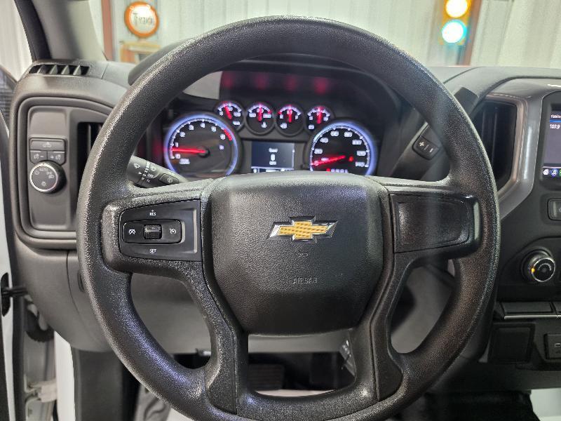 Chevrolet Silverado 2500HD 2WD Reg Cab 142" Work Truck 2023