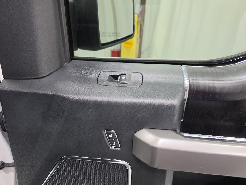Ford F-150 4WD SuperCrew 145" Platinum 2020