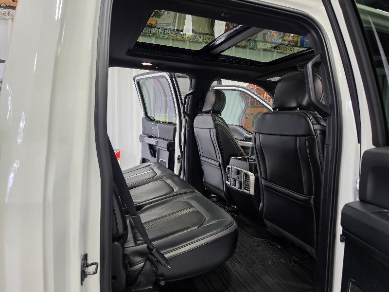 Ford F-150 4WD SuperCrew 145" Platinum 2020