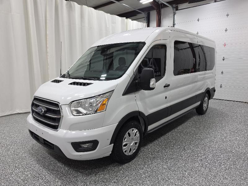 Ford Transit photo 2