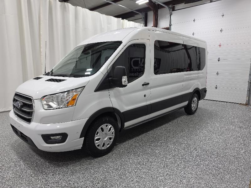 Ford Transit photo 3