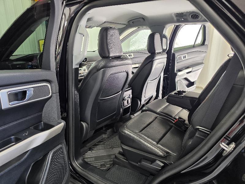 Ford Explorer 4dr 114" WB 4.6L XLT 4WD 2020