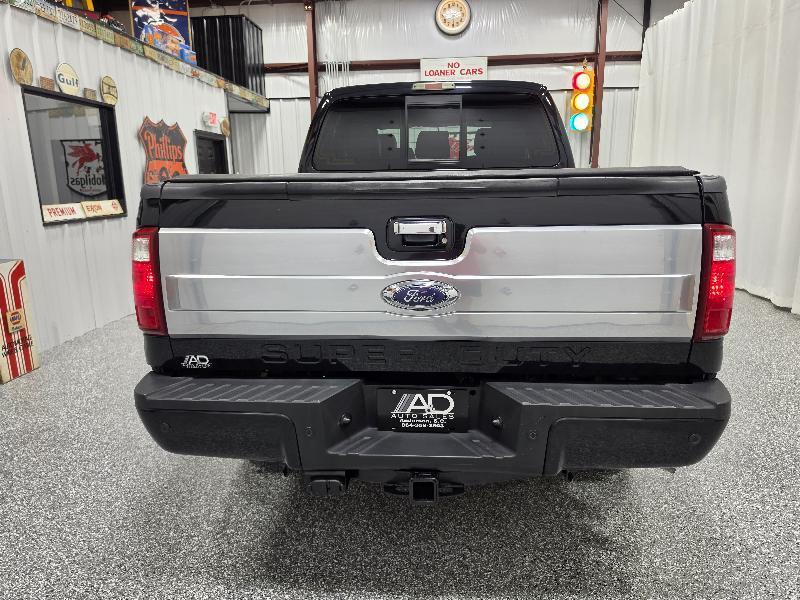 Ford Super Duty F-250 SRW 4WD Crew Cab 172" Platinum 2016