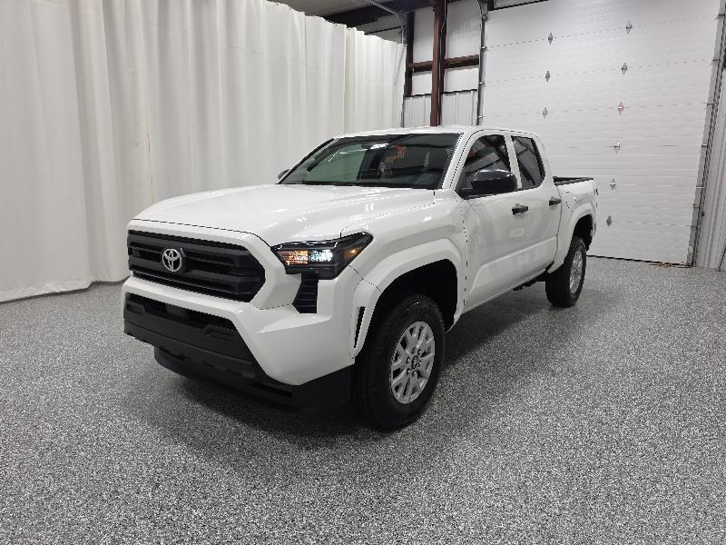 Toyota Tacoma 4WD SR Double Cab 5' Bed AT (Natl) 2024