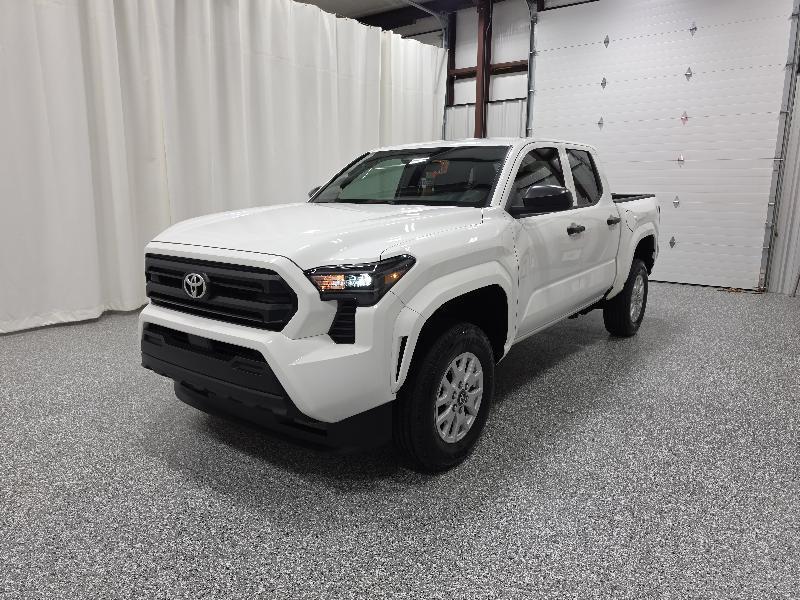 Toyota Tacoma 4WD SR Double Cab 5' Bed AT (Natl) 2024