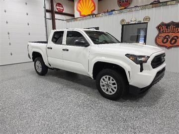 2024 Toyota Tacoma 4WD SR Double Cab 5' Bed AT (Natl)