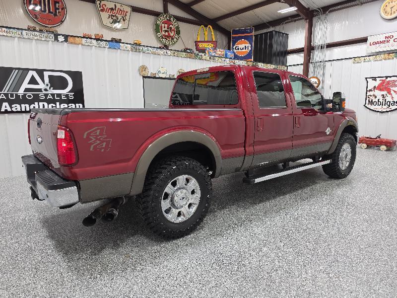 Ford Super Duty F-250 SRW 4WD Crew Cab 156" Lariat 2016