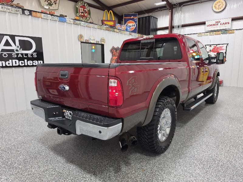 Ford Super Duty F-250 SRW 4WD Crew Cab 156" Lariat 2016