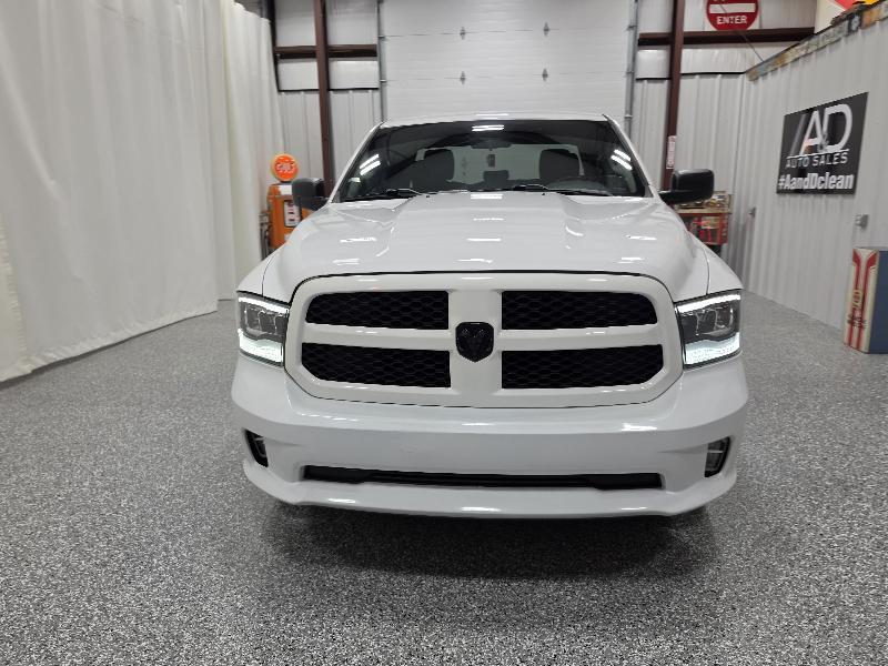 Ram 1500 photo 2