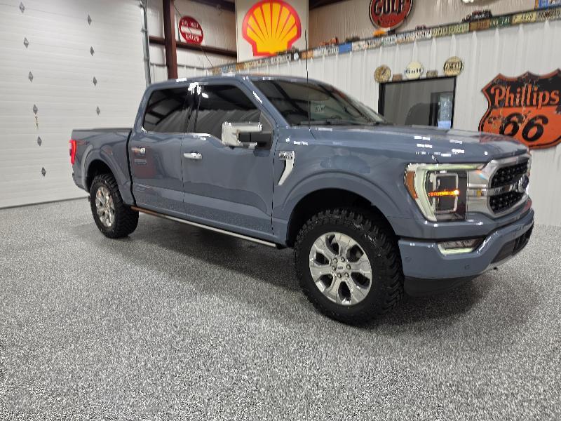 Ford F-150 4WD SuperCrew 145" Platinum 2023