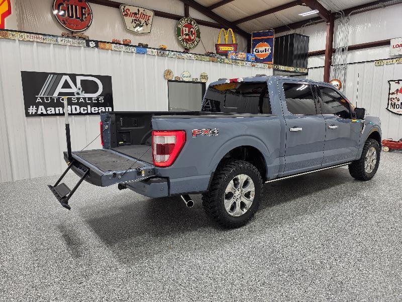 Ford F-150 4WD SuperCrew 145" Platinum 2023